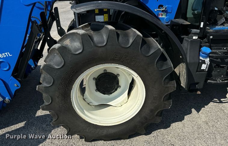 image for item DO1702 2019 New Holland PowerStar 100 MFWD tractor