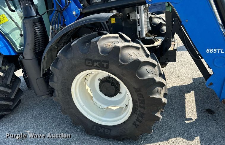 image for item DO1702 2019 New Holland PowerStar 100 MFWD tractor