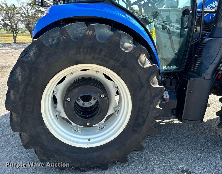 image for item DO1702 2019 New Holland PowerStar 100 MFWD tractor
