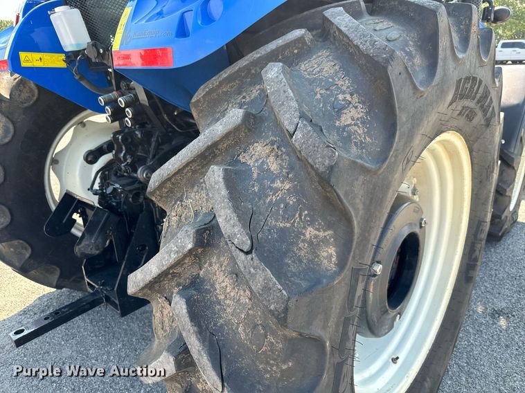 image for item DO1702 2019 New Holland PowerStar 100 MFWD tractor