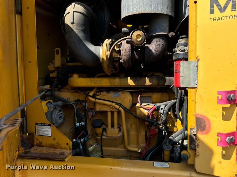 image for item DO1703 2001 John Deere  772CH motor grader