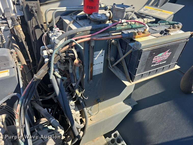 image for item DQ4578 2002 Elgin Eagle SC8000 street sweeper truck