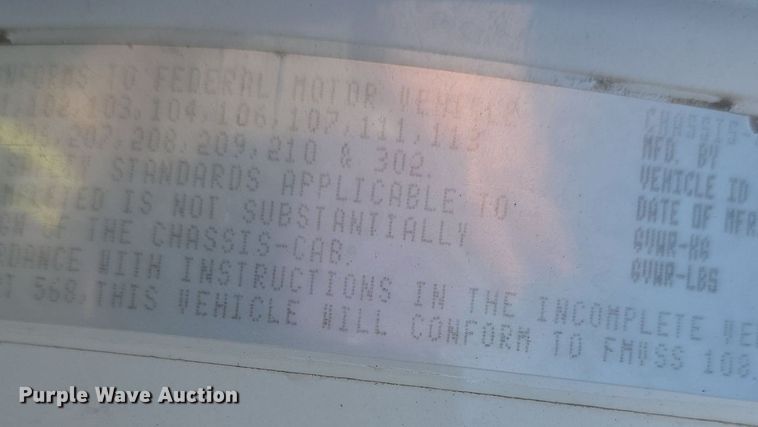 image for item DQ4578 2002 Elgin Eagle SC8000 street sweeper truck