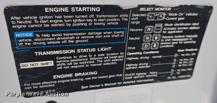 image for item DQ4583 2001 GMC  C7500 oil distributor truck