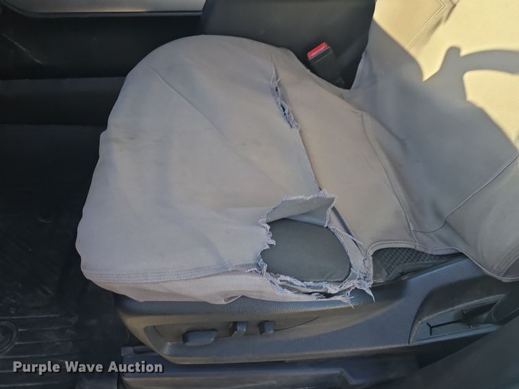 image for item DQ4588 2018 Chevrolet Silverado 1500 Crew Cab pickup truck