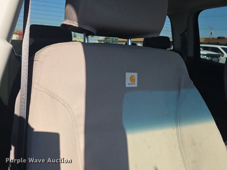 image for item DQ4588 2018 Chevrolet Silverado 1500 Crew Cab pickup truck