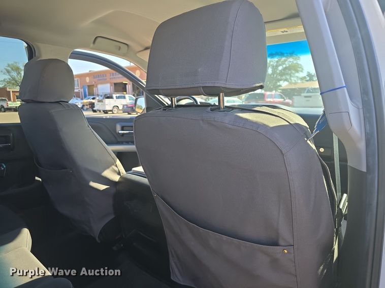 image for item DQ4588 2018 Chevrolet Silverado 1500 Crew Cab pickup truck