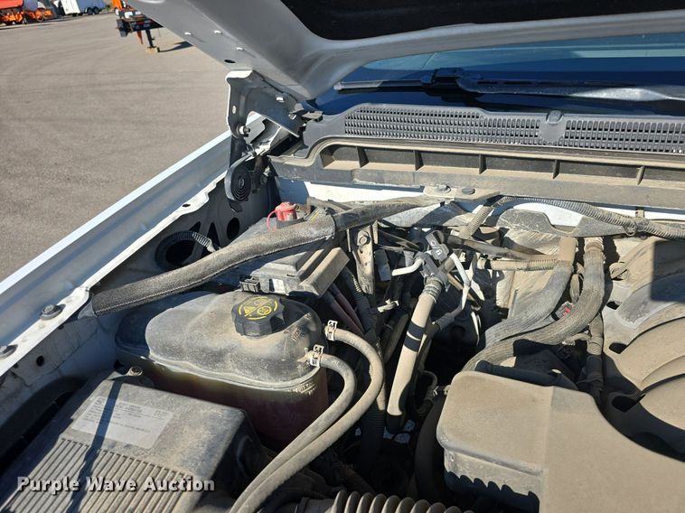 image for item DQ4588 2018 Chevrolet Silverado 1500 Crew Cab pickup truck