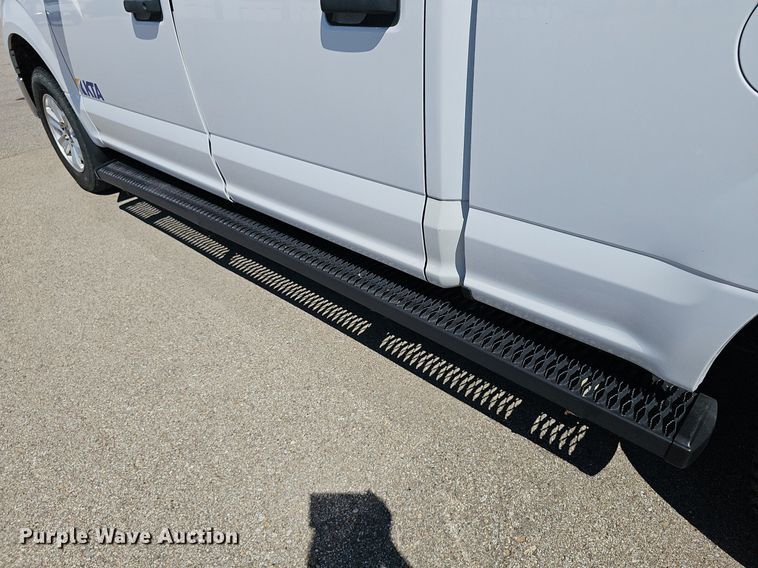 image for item DQ4594 2016 Ford F150 XLT  SuperCrew pickup truck