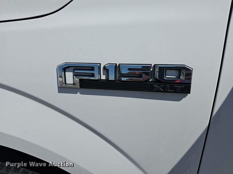 image for item DQ4594 2016 Ford F150 XLT  SuperCrew pickup truck