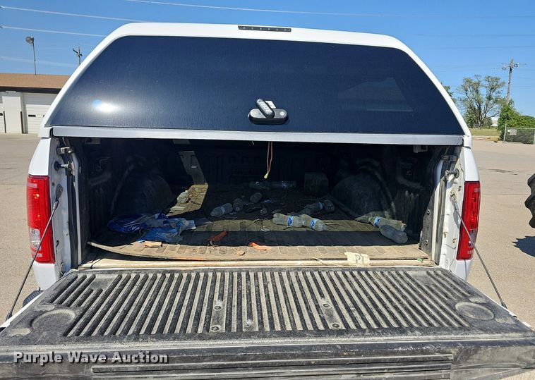 image for item DQ4594 2016 Ford F150 XLT  SuperCrew pickup truck