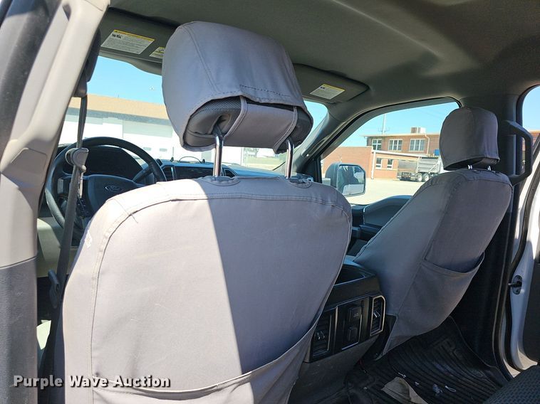 image for item DQ4594 2016 Ford F150 XLT  SuperCrew pickup truck