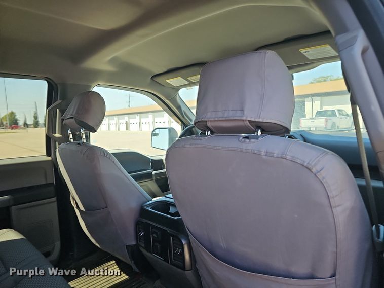 image for item DQ4594 2016 Ford F150 XLT  SuperCrew pickup truck