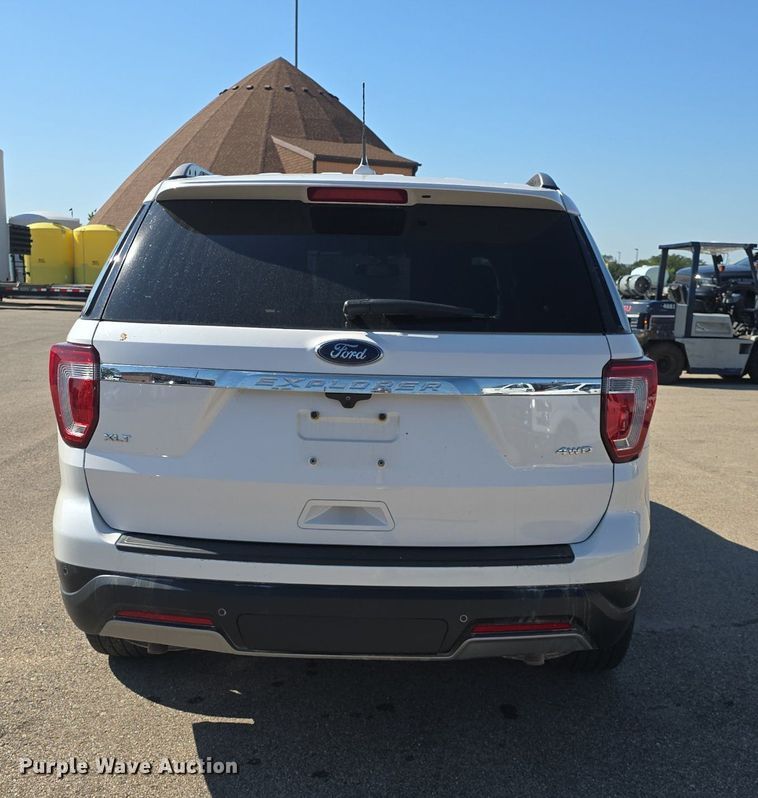 image for item DQ4596 2019 Ford Explorer XLT SUV