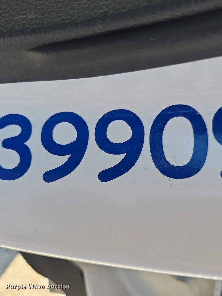 image for item DQ4596 2019 Ford Explorer XLT SUV