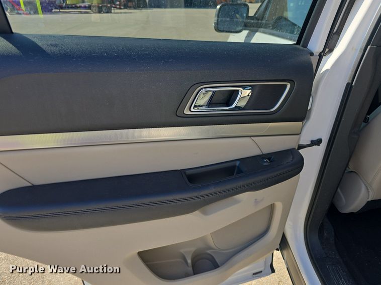 image for item DQ4596 2019 Ford Explorer XLT SUV