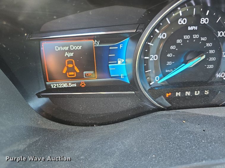 image for item DQ4596 2019 Ford Explorer XLT SUV