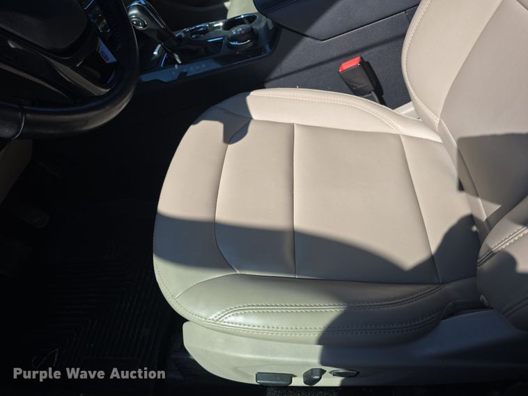 image for item DQ4596 2019 Ford Explorer XLT SUV