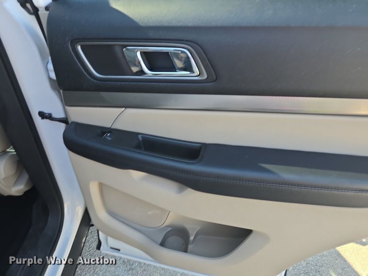 image for item DQ4596 2019 Ford Explorer XLT SUV