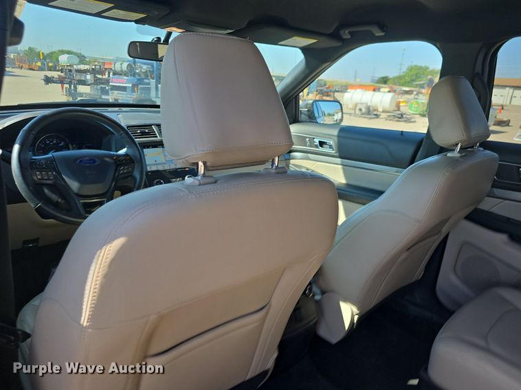 image for item DQ4596 2019 Ford Explorer XLT SUV