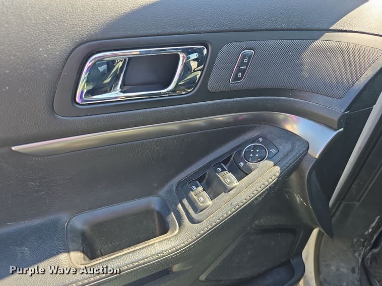 image for item DQ4598 2017 Ford Explorer Police Interceptor  SUV