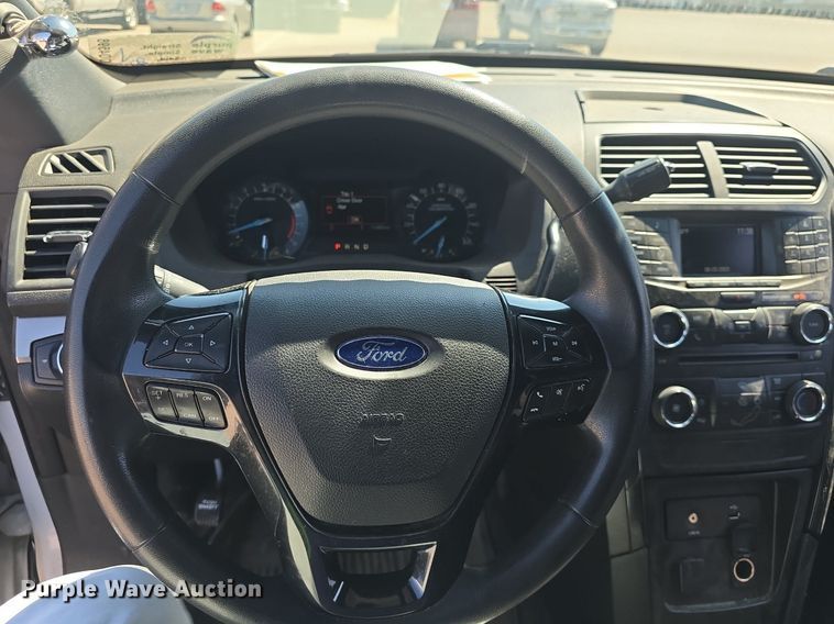 image for item DQ4598 2017 Ford Explorer Police Interceptor  SUV