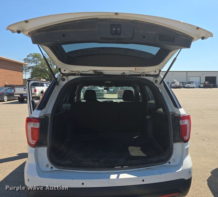 image for item DQ4598 2017 Ford Explorer Police Interceptor  SUV