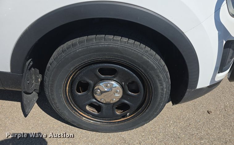 image for item DQ4598 2017 Ford Explorer Police Interceptor  SUV