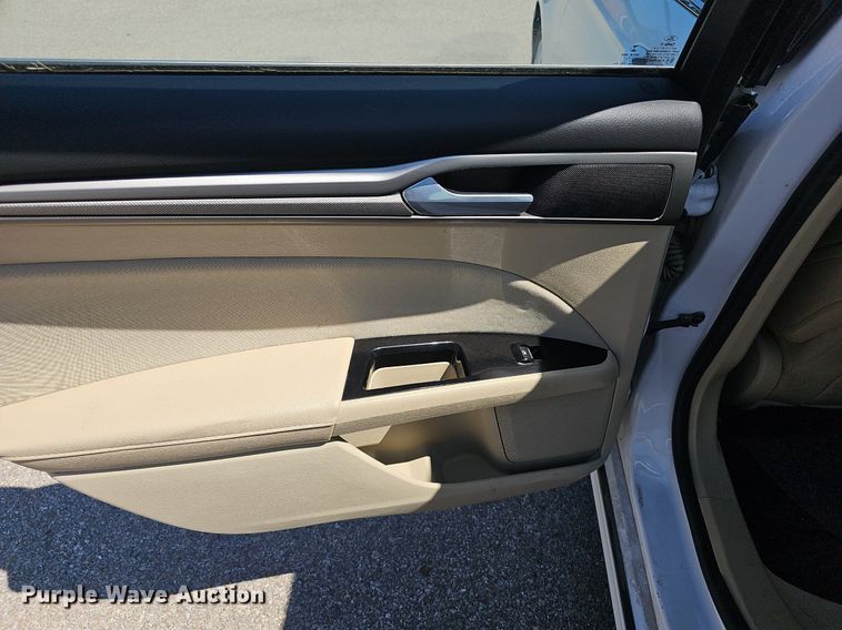 image for item DQ4601 2016 Ford Fusion SE 