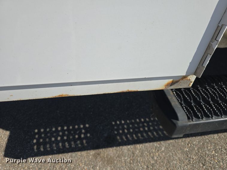 image for item DQ4603 2017 Ford F250 Super Duty XLT  utility bed pickup truck