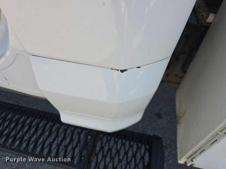 image for item DQ4603 2017 Ford F250 Super Duty XLT  utility bed pickup truck