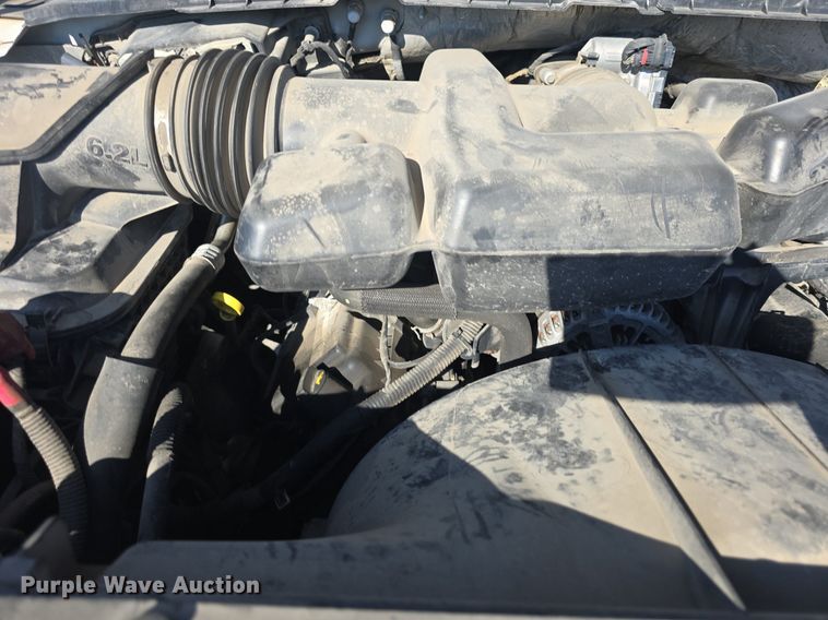 image for item DQ4603 2017 Ford F250 Super Duty XLT  utility bed pickup truck