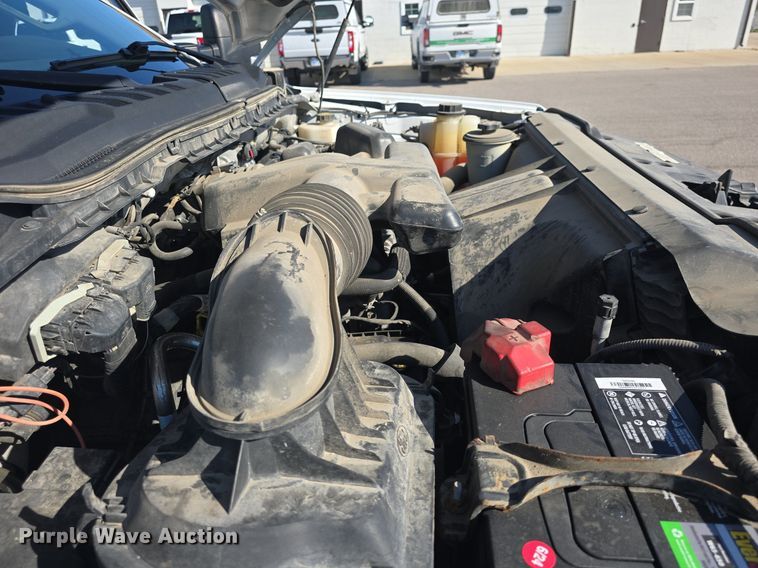 image for item DQ4603 2017 Ford F250 Super Duty XLT  utility bed pickup truck