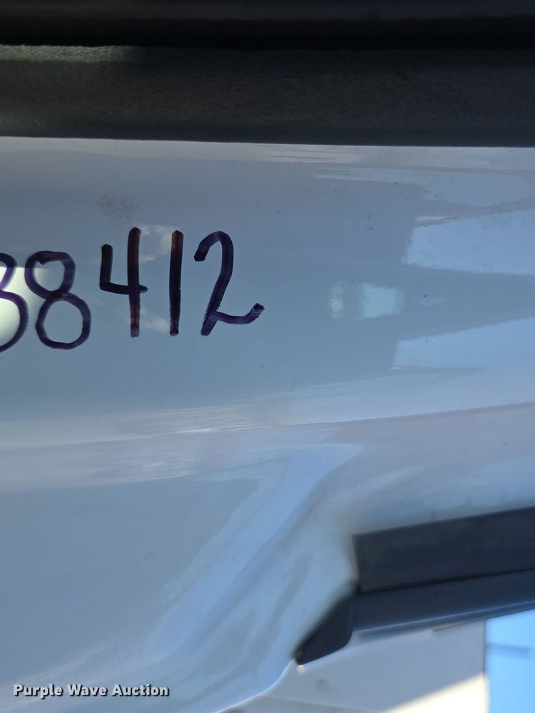 image for item DQ4603 2017 Ford F250 Super Duty XLT  utility bed pickup truck