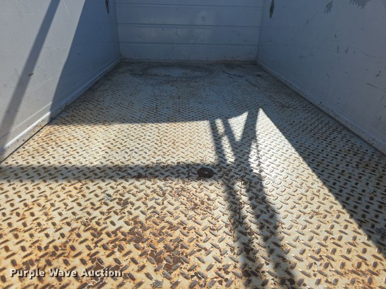 image for item DQ4604 2017 Ford F250 Super Duty XLT utility bed pickup truck