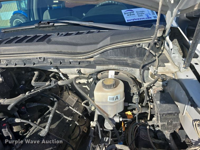 image for item DQ4604 2017 Ford F250 Super Duty XLT utility bed pickup truck