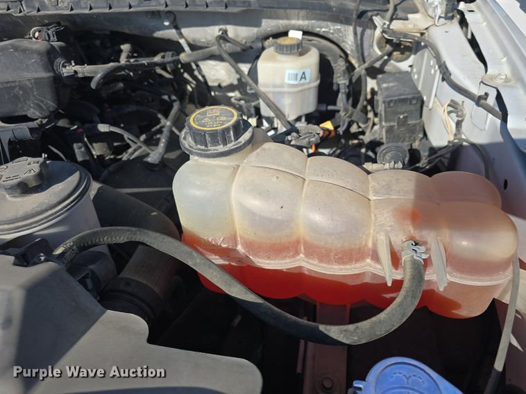 image for item DQ4604 2017 Ford F250 Super Duty XLT utility bed pickup truck