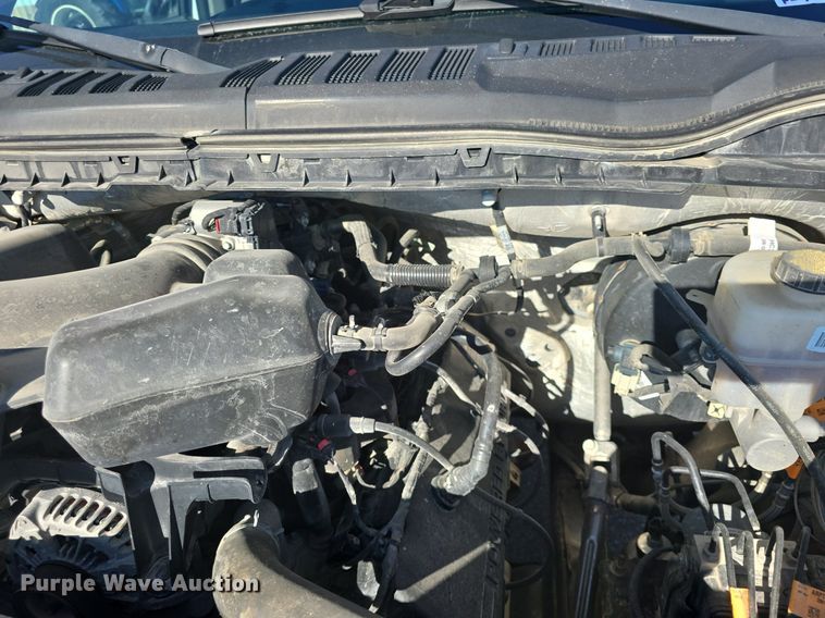 image for item DQ4604 2017 Ford F250 Super Duty XLT utility bed pickup truck