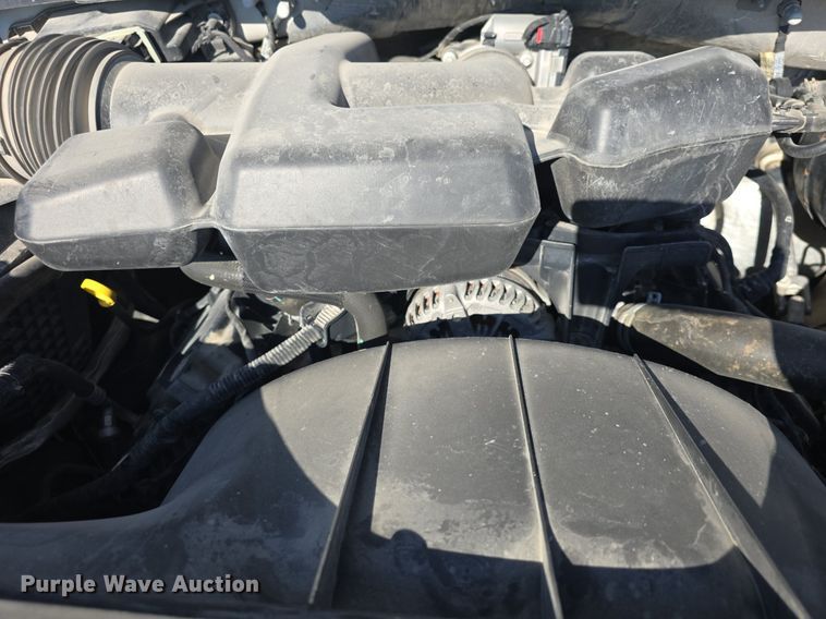 image for item DQ4604 2017 Ford F250 Super Duty XLT utility bed pickup truck