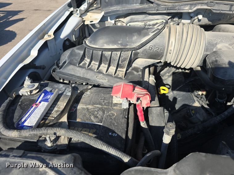 image for item DQ4604 2017 Ford F250 Super Duty XLT utility bed pickup truck