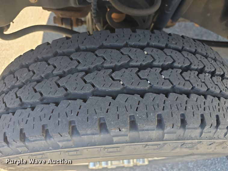 image for item DQ4604 2017 Ford F250 Super Duty XLT utility bed pickup truck