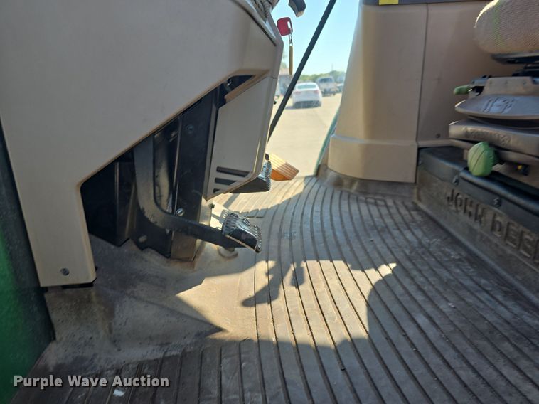 image for item DQ4605 1998 John Deere  6310 MFWD tractor