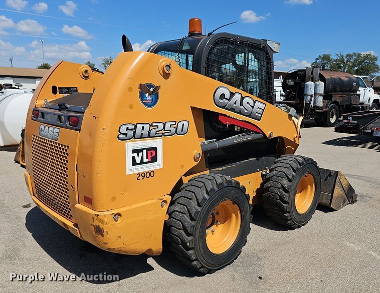 image for item DQ4606 2012 Case SR250 skid steer loader