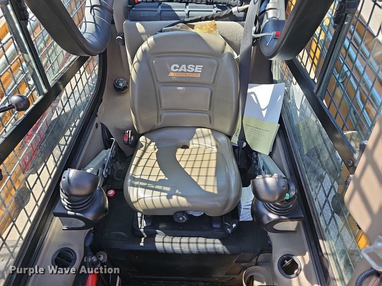 image for item DQ4606 2012 Case SR250 skid steer loader