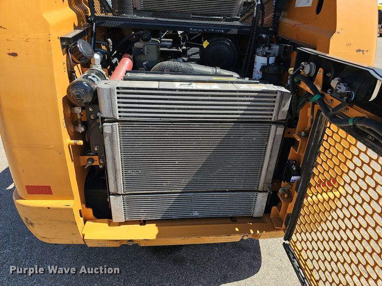 image for item DQ4606 2012 Case SR250 skid steer loader