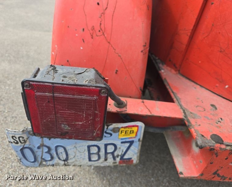 image for item DQ4607 1999 Crafco  SS125 pothole patcher