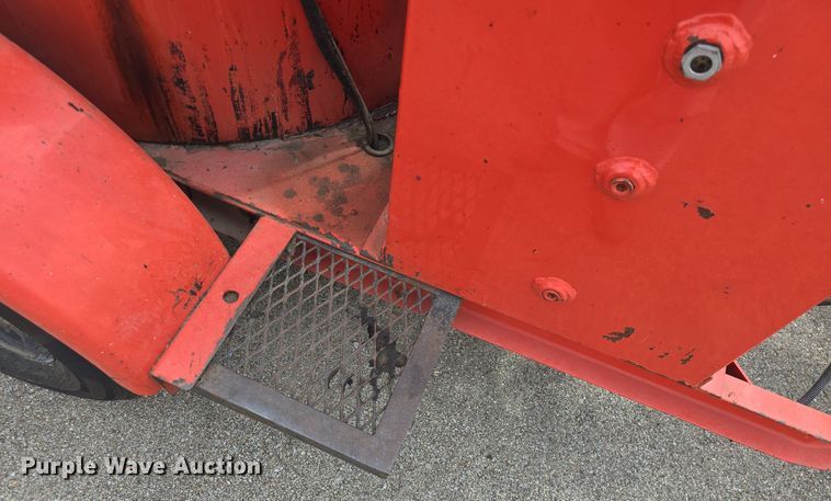 image for item DQ4607 1999 Crafco  SS125 pothole patcher