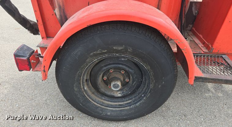 image for item DQ4607 1999 Crafco  SS125 pothole patcher