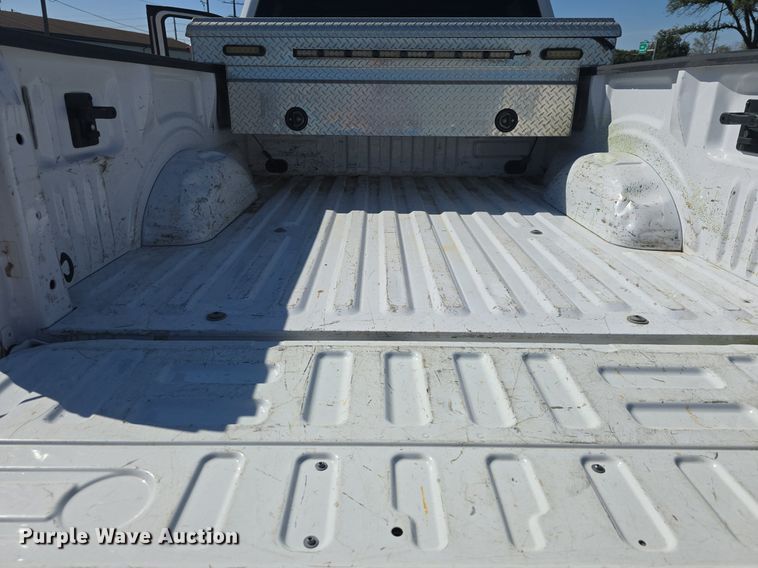 image for item DQ5187 2020 Ford F150 XLT SuperCrew pickup truck