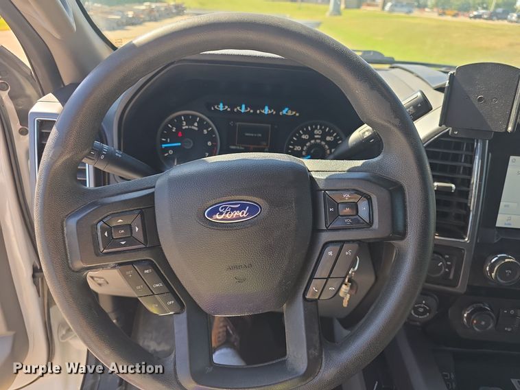 image for item DQ5187 2020 Ford F150 XLT SuperCrew pickup truck